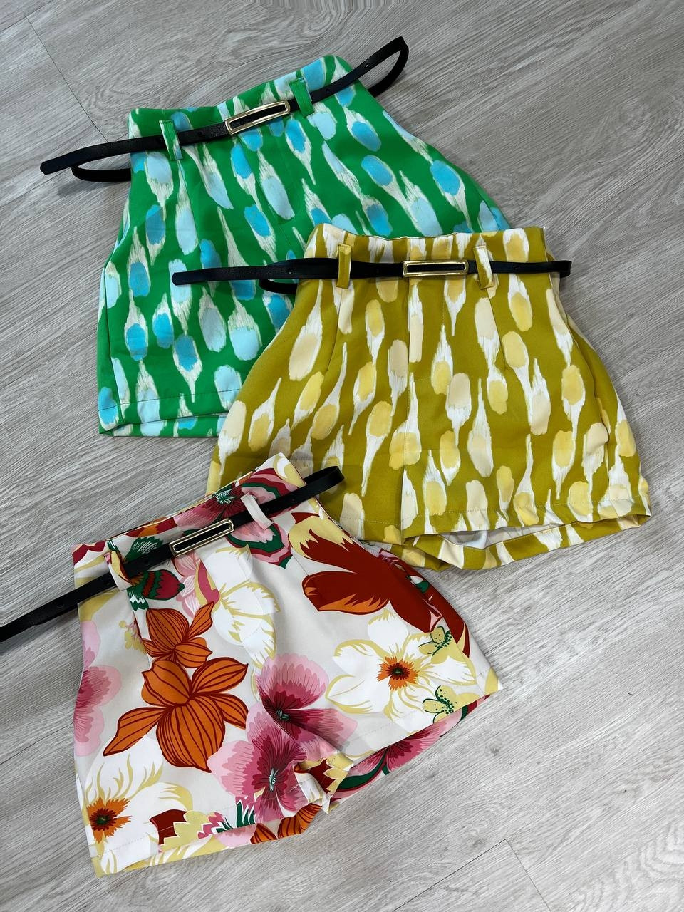 Short  Alfaiataria com cinto