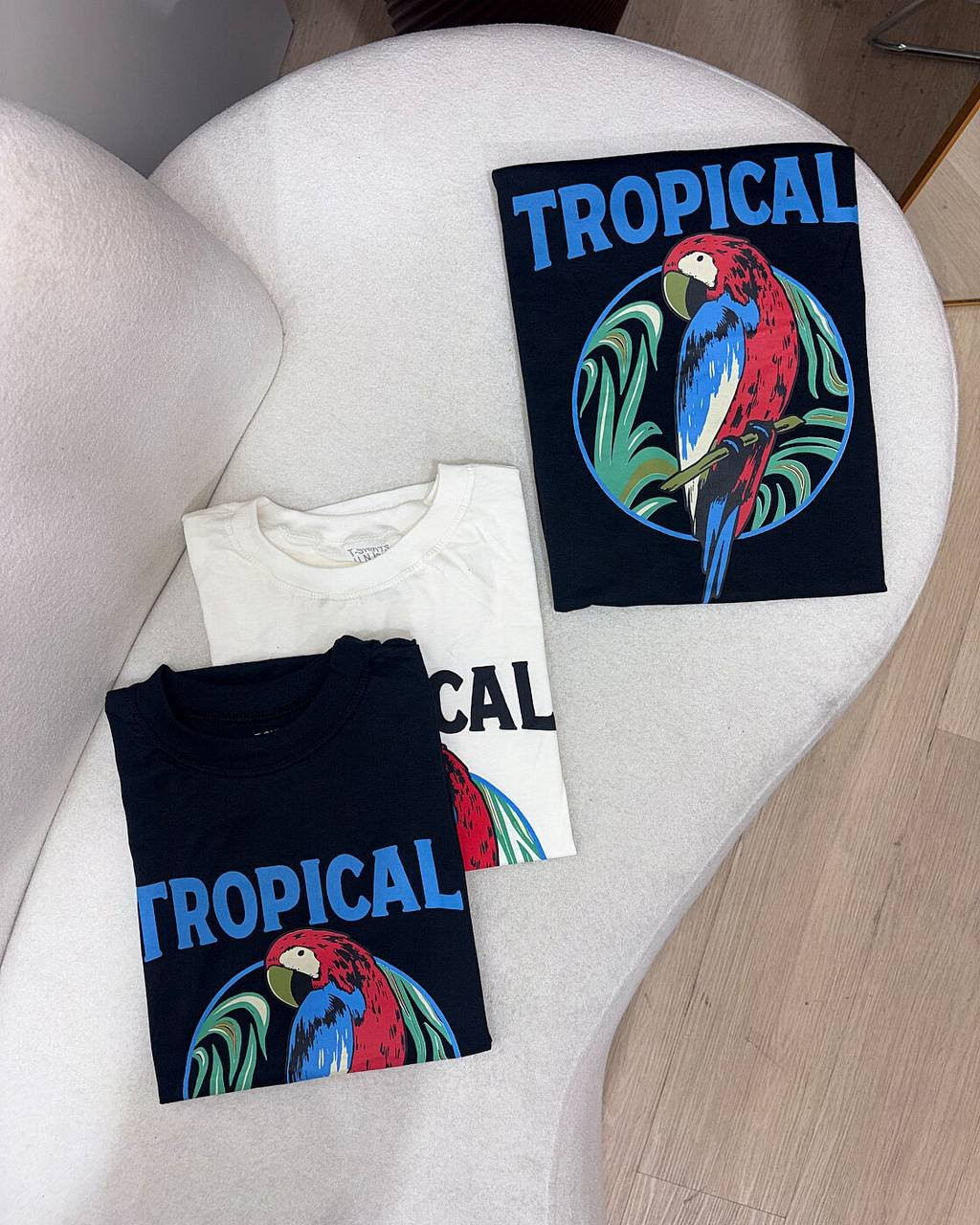 Tee Tropical