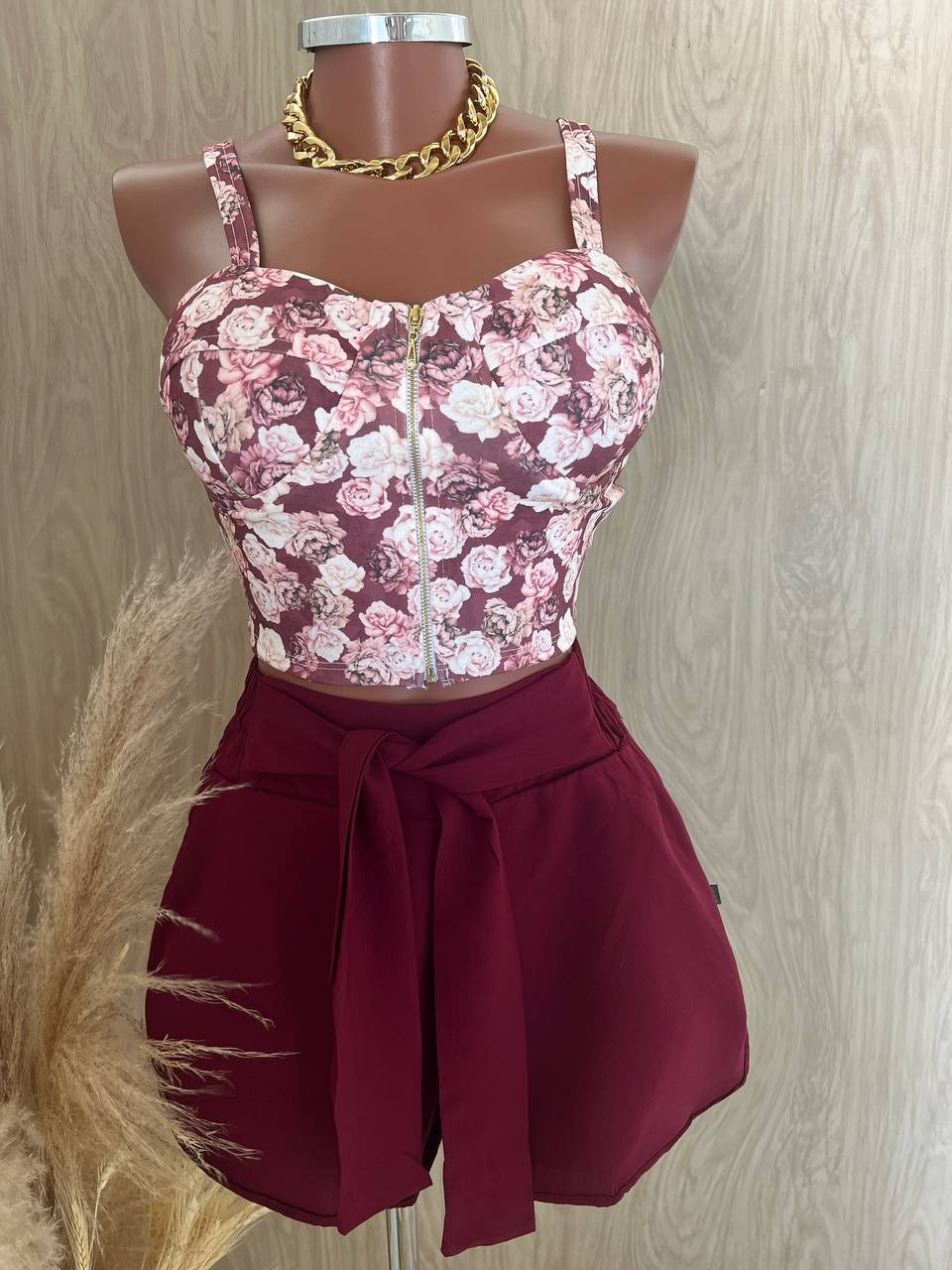 Conjunto (cores pelo short)