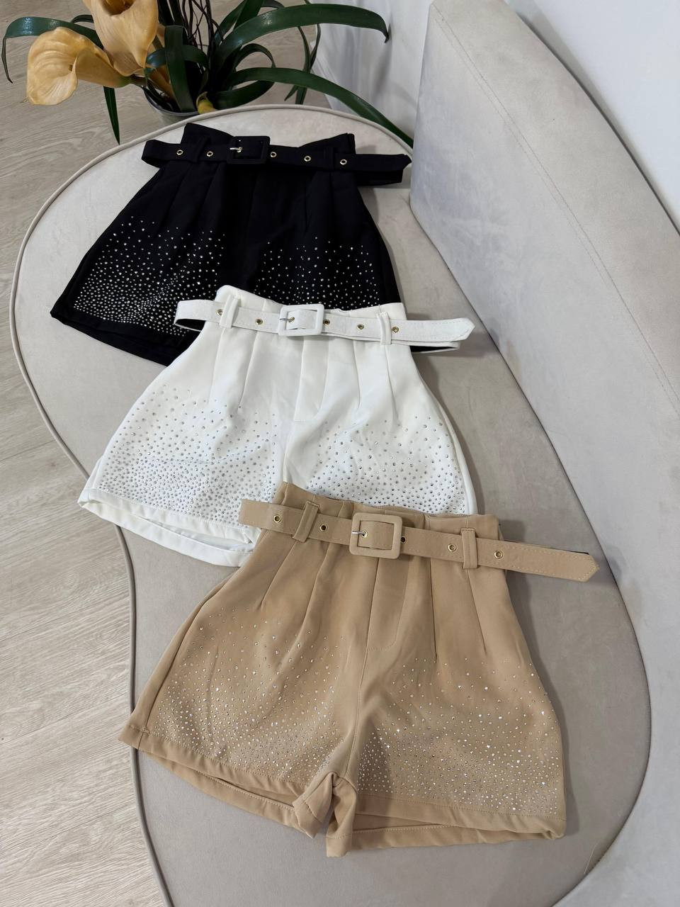  Short Alfaiataria com cinto