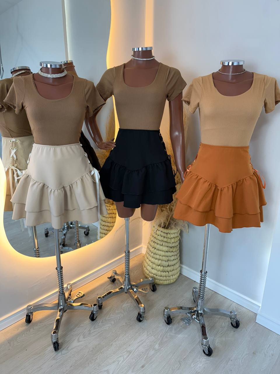 Conjunto (Cores pela saia)