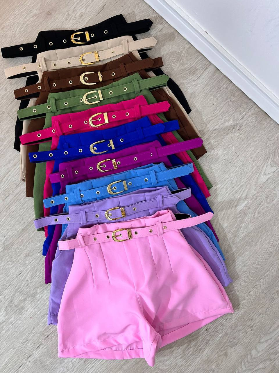 Short alfaiataria com Cinto