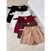 Short com cinto