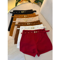 Short com cinto