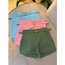 Short com cinto