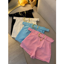Short com cinto