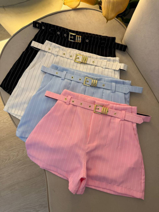 Short com cinto